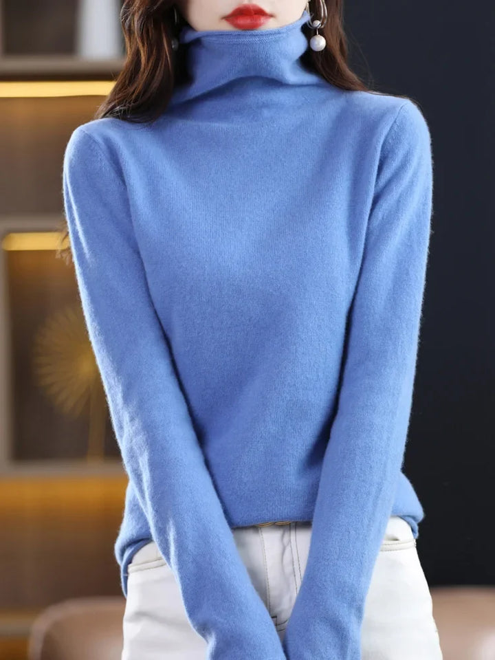 Women's Fine Merino Wool Turtleneck Pullover in Blue