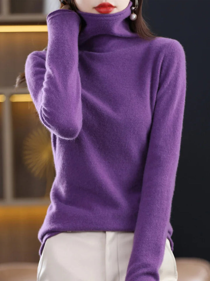 Women's Fine Merino Wool Turtleneck Pullover in Purple