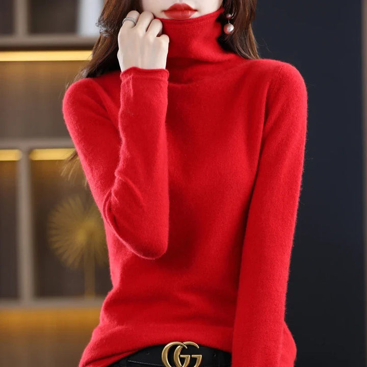 Women's Fine Merino Wool Turtleneck Pullover in Red