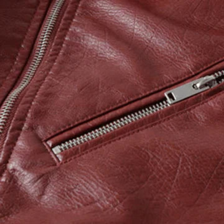 Women's Fitted Leather Jacket in Biker Style (7)
