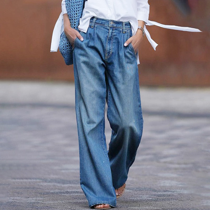Women's High-Waisted Vintage Wide Leg Jeans in Blue 1