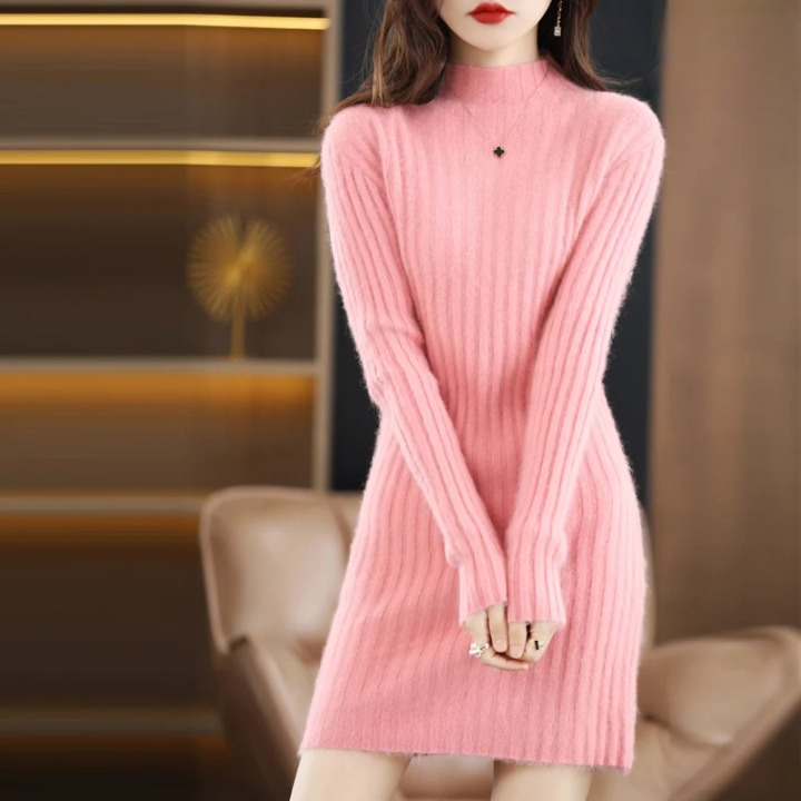 Women's Knitted Dress with Long Sleeves for Autumn in Pink