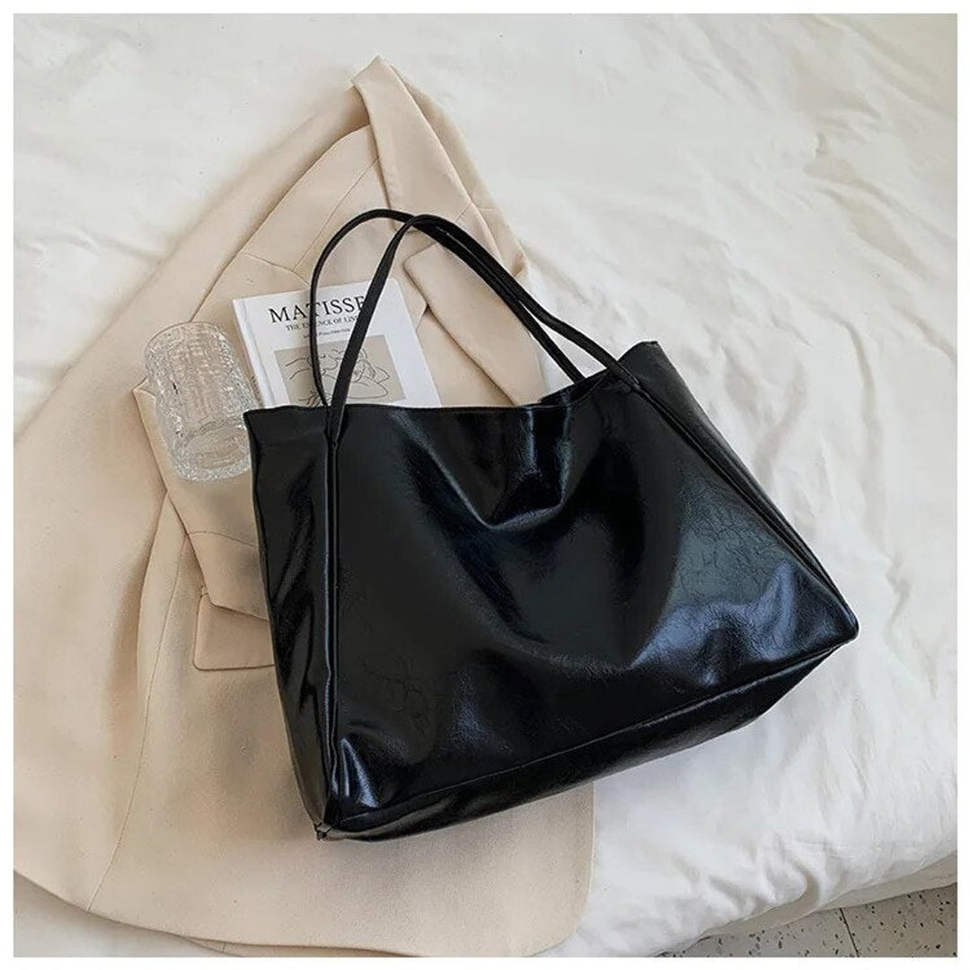 Women's Laptop Bag Retro Leather Tote in Black