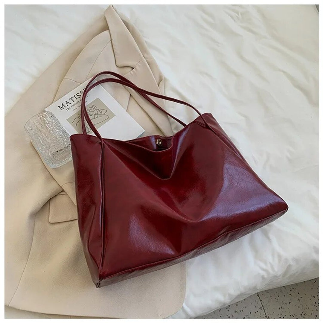 Women's Laptop Bag Retro Leather Tote in Red