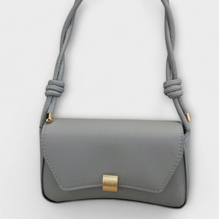 Women's Leather Tote Bag Tailored and Roomy (5)