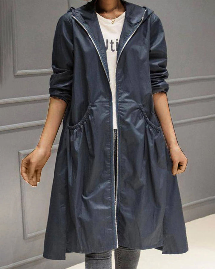 Women's Lightweight Water-Resistant Trenchcoat for Fall in Navy