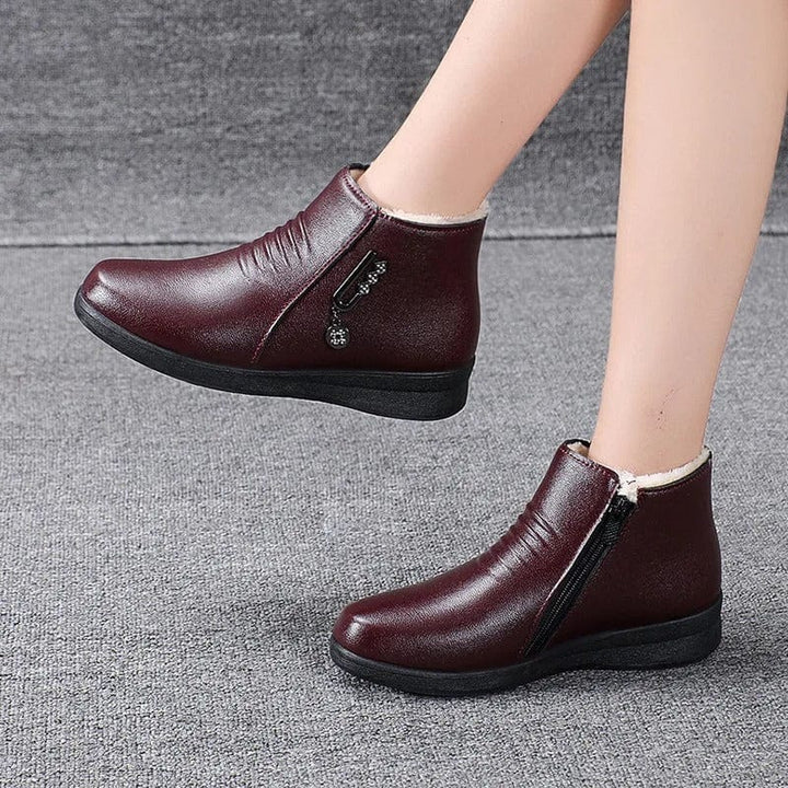 Women's Lined Ankle Boots with Side Zipper in Black 5