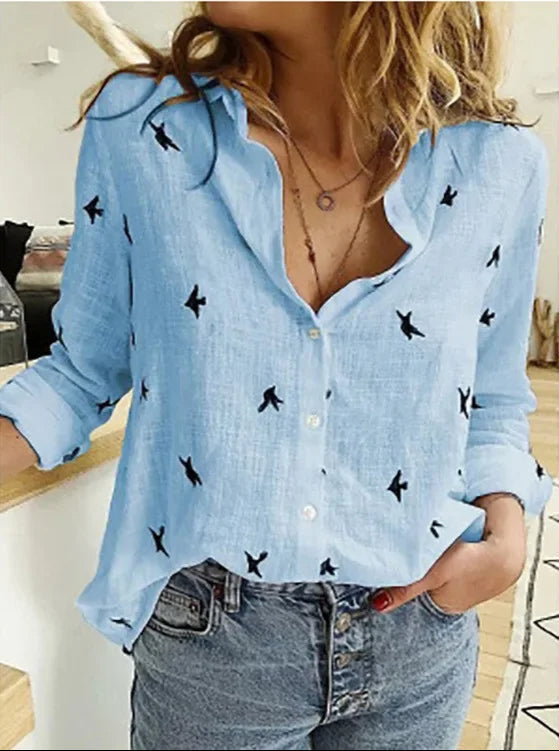 Women's Linen Blouse in Vintage Style in Blue