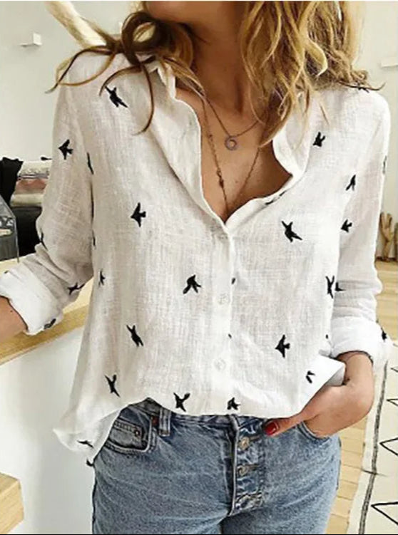Women's Linen Blouse in Vintage Style in White