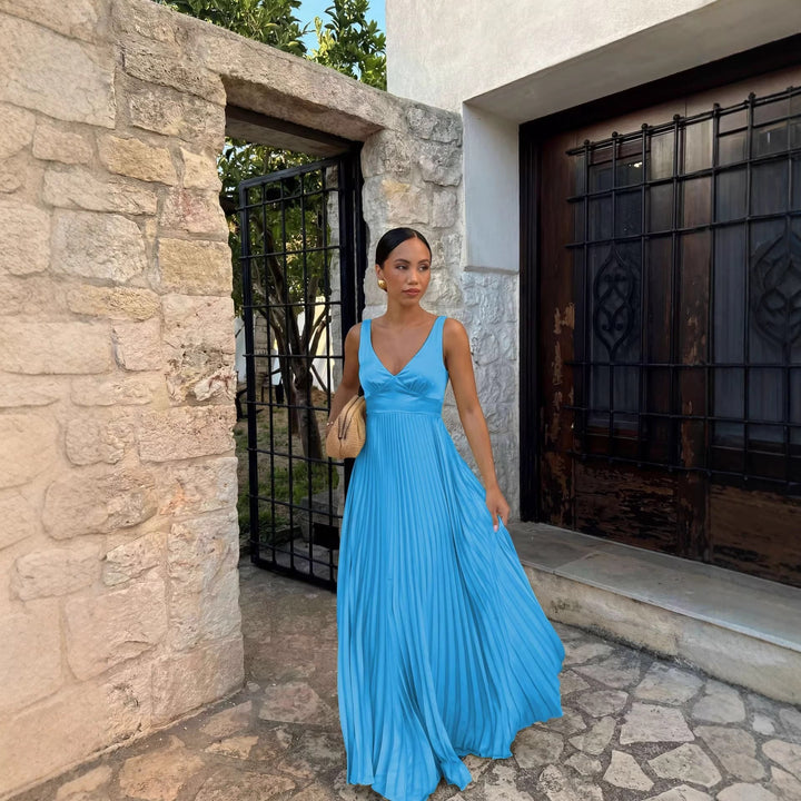 Women's Long Evening Dress with Flowing Pleats (3)