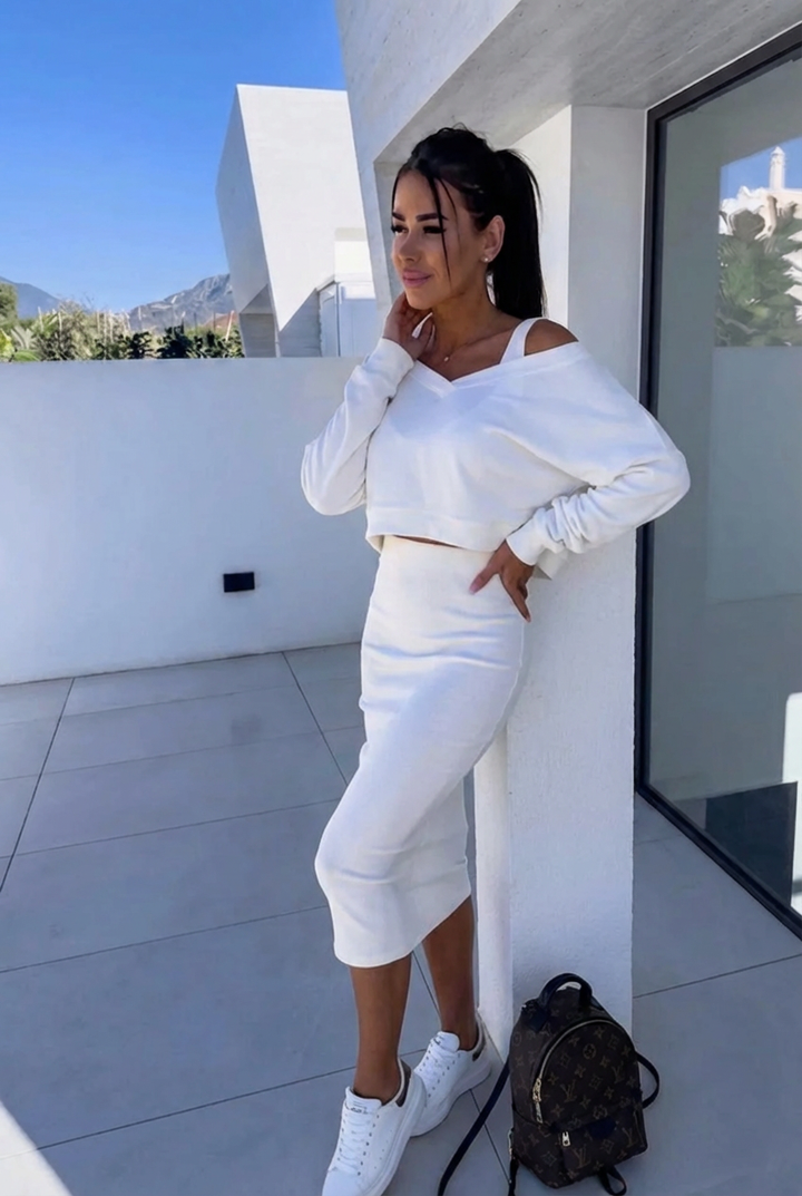 Women's Long-Sleeve Casual Dress and Sweatshirt Set in White