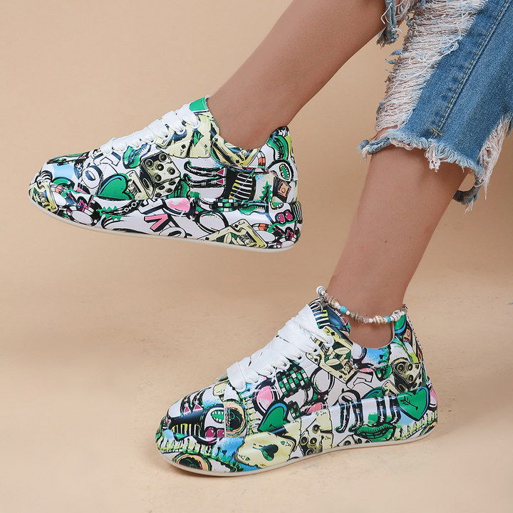 Women's Orthopedic Sneaker with Graphic Print (6)