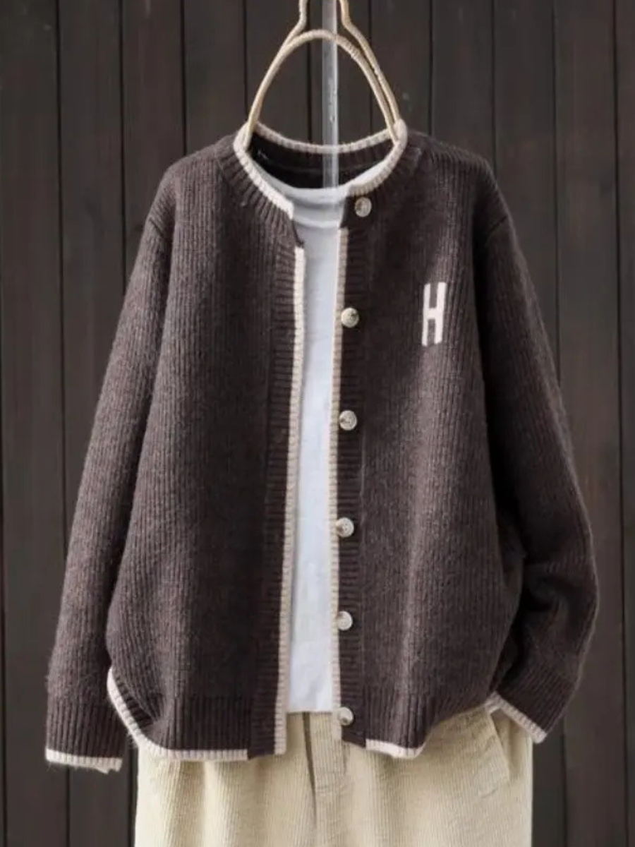 Women's Oversized Cardigan in Cosy Knit in Dark Brown