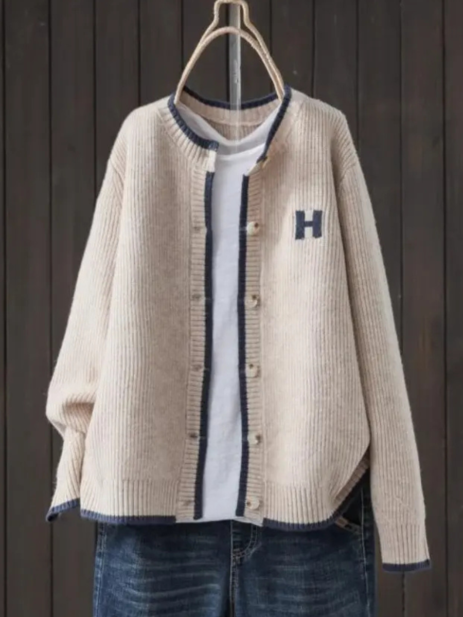 Women's Oversized Cardigan in Cosy Knit in Khaki