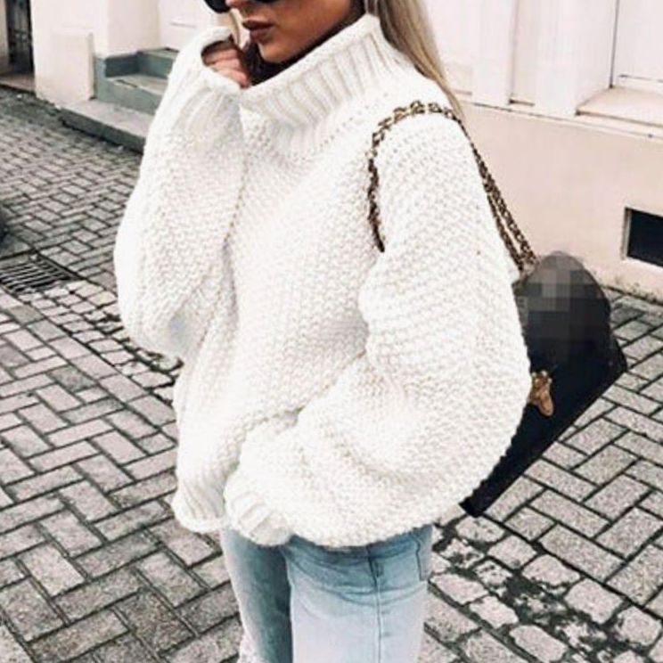 Women's Oversized Knit Turtleneck Jumper in White