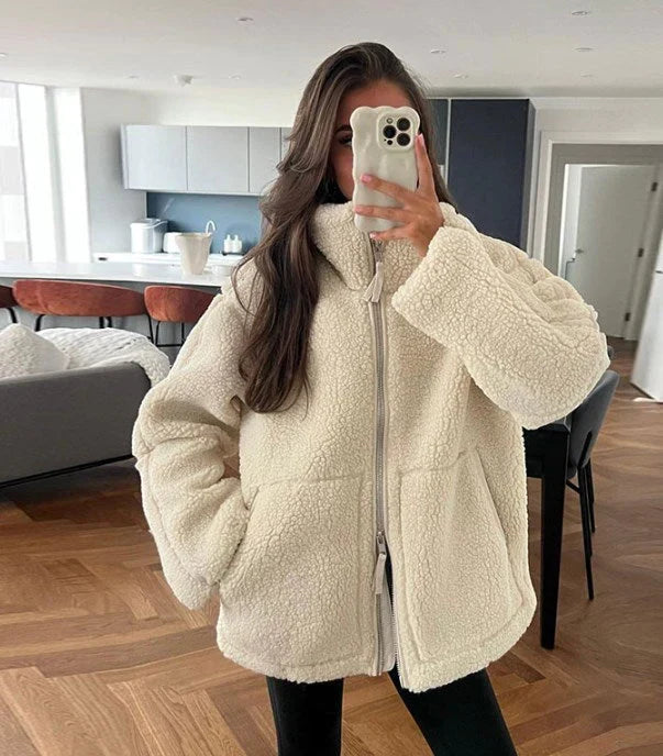 Women's Oversized Wool Coat for Autumn in Beige 1