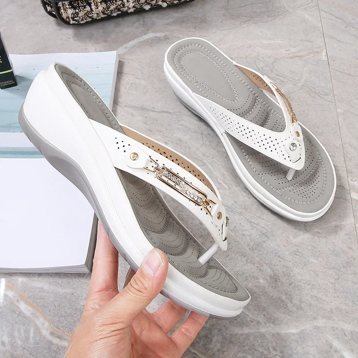 Women's Padded Sandals for Everyday Comfort