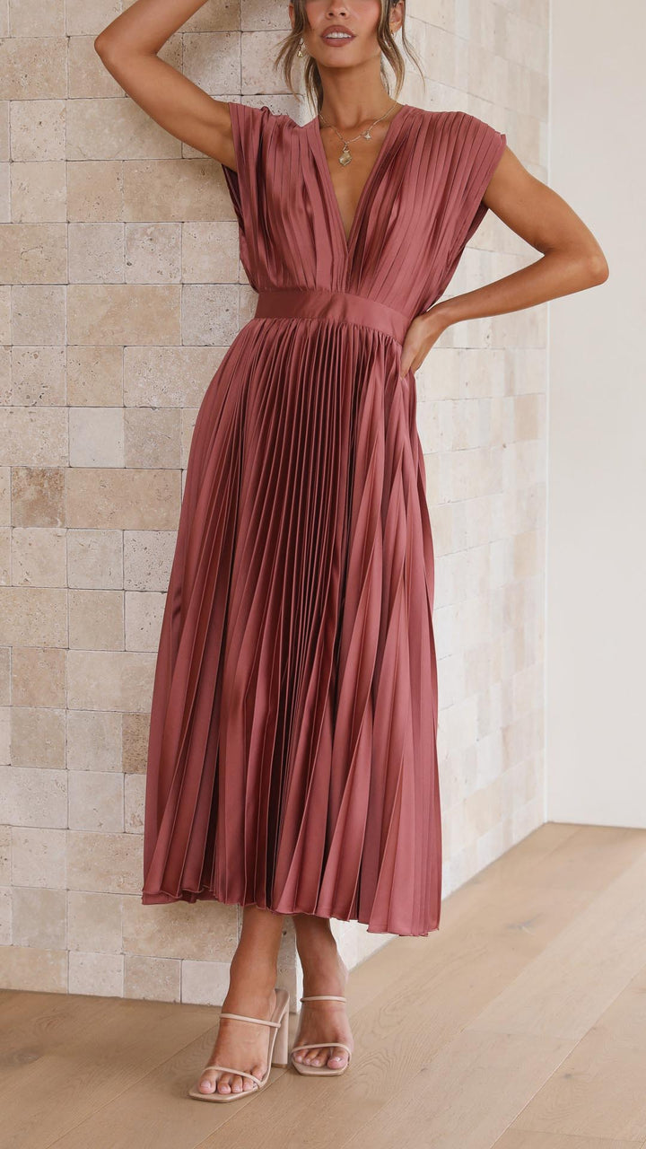 Women's Pleated V Neck Midi (5)