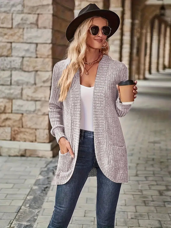 Women's Relaxed Knit Cardigan for Autumn in Light Purple