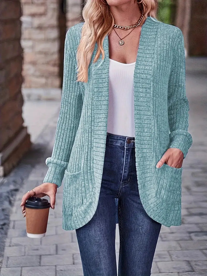 Women's Relaxed Knit Cardigan for Autumn in Puderblau