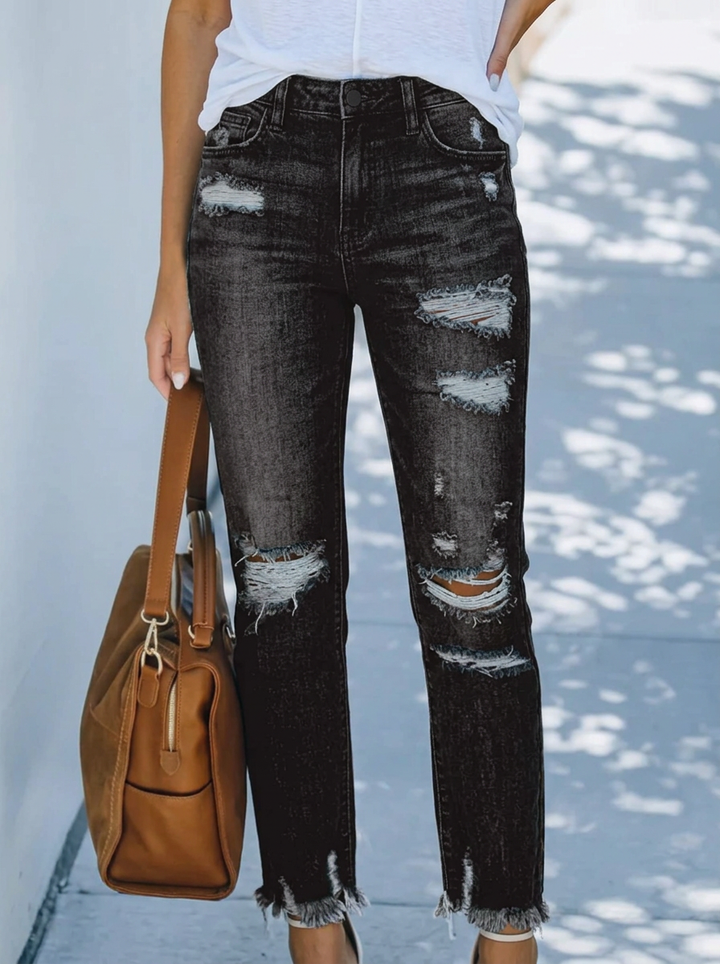 Women's Short Retro Jeans for Smart Styling in Grey