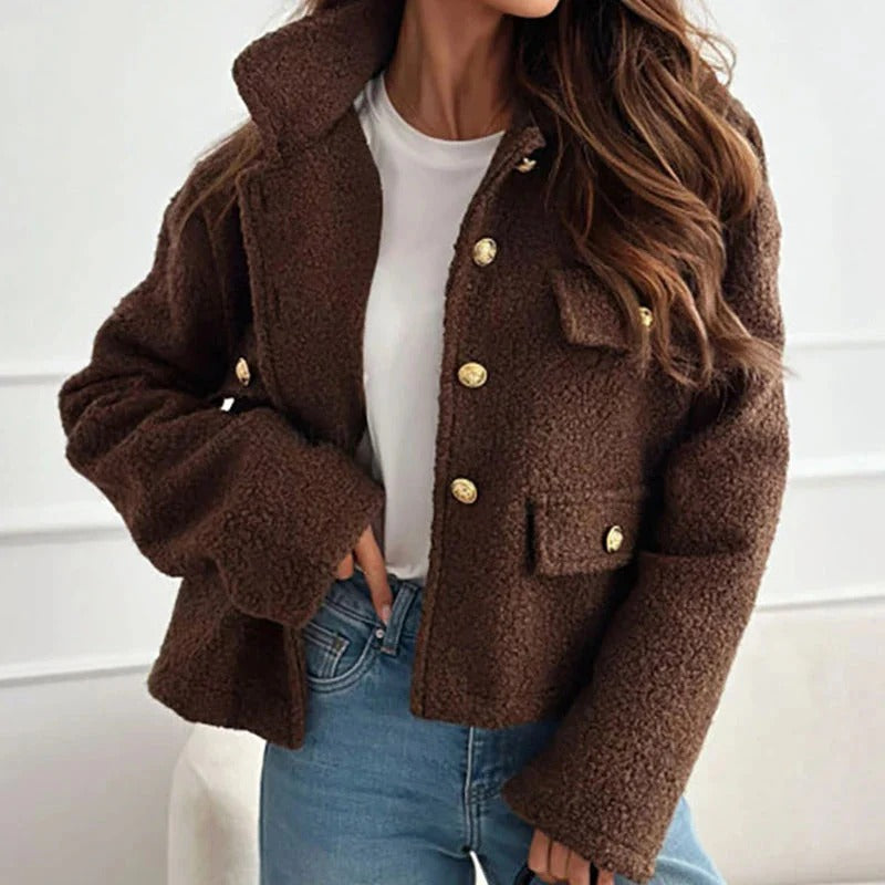 Women's Short Winter Wool Coat with Structured Fit (4)