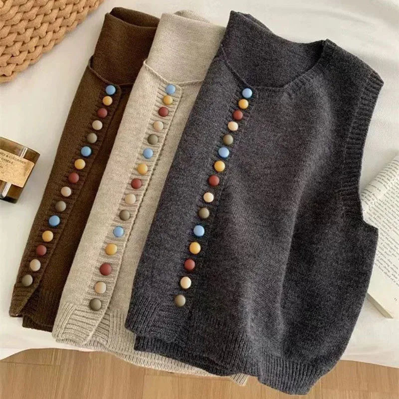 Women's Sleeveless Knit Vest with Buttons (7)