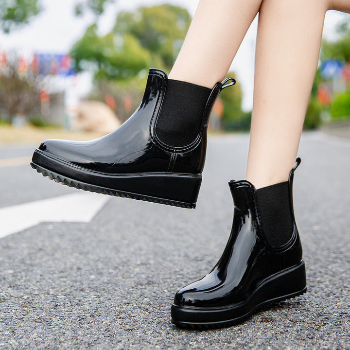 Women's Slip-Resistant Waterproof Chelsea Ankle Boots (3)