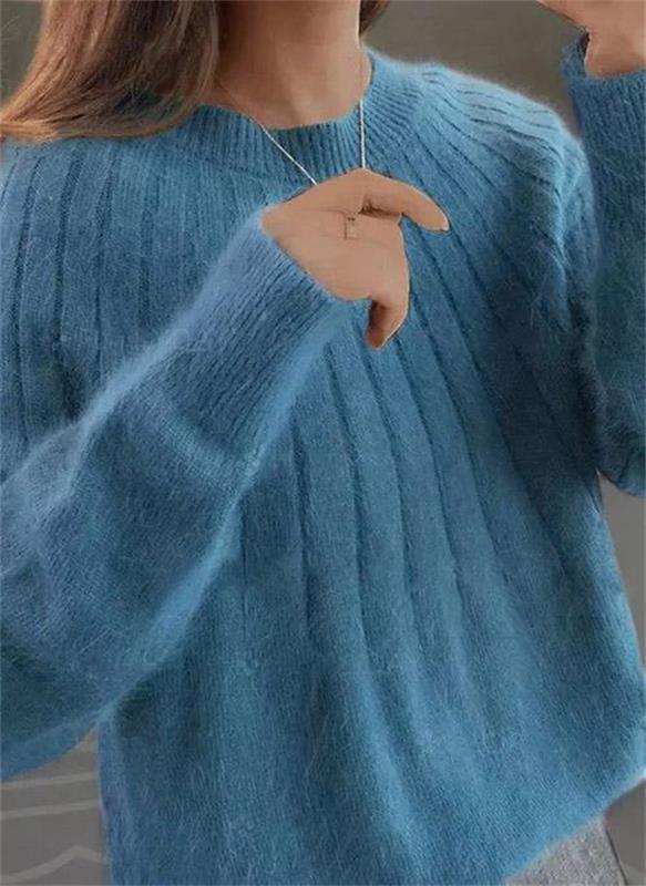 Women's Sophisticated Cashmere Sweater for Autumn Days in Blue