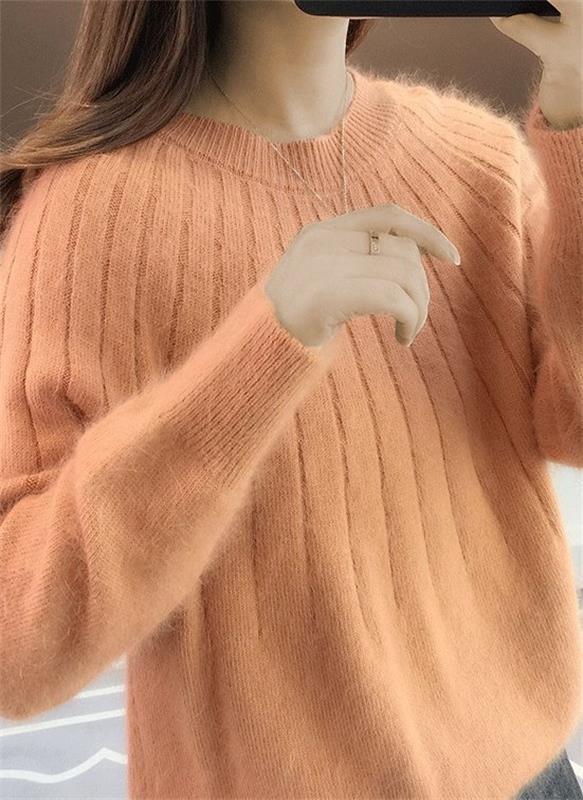 Women's Sophisticated Cashmere Sweater for Autumn Days in Orange