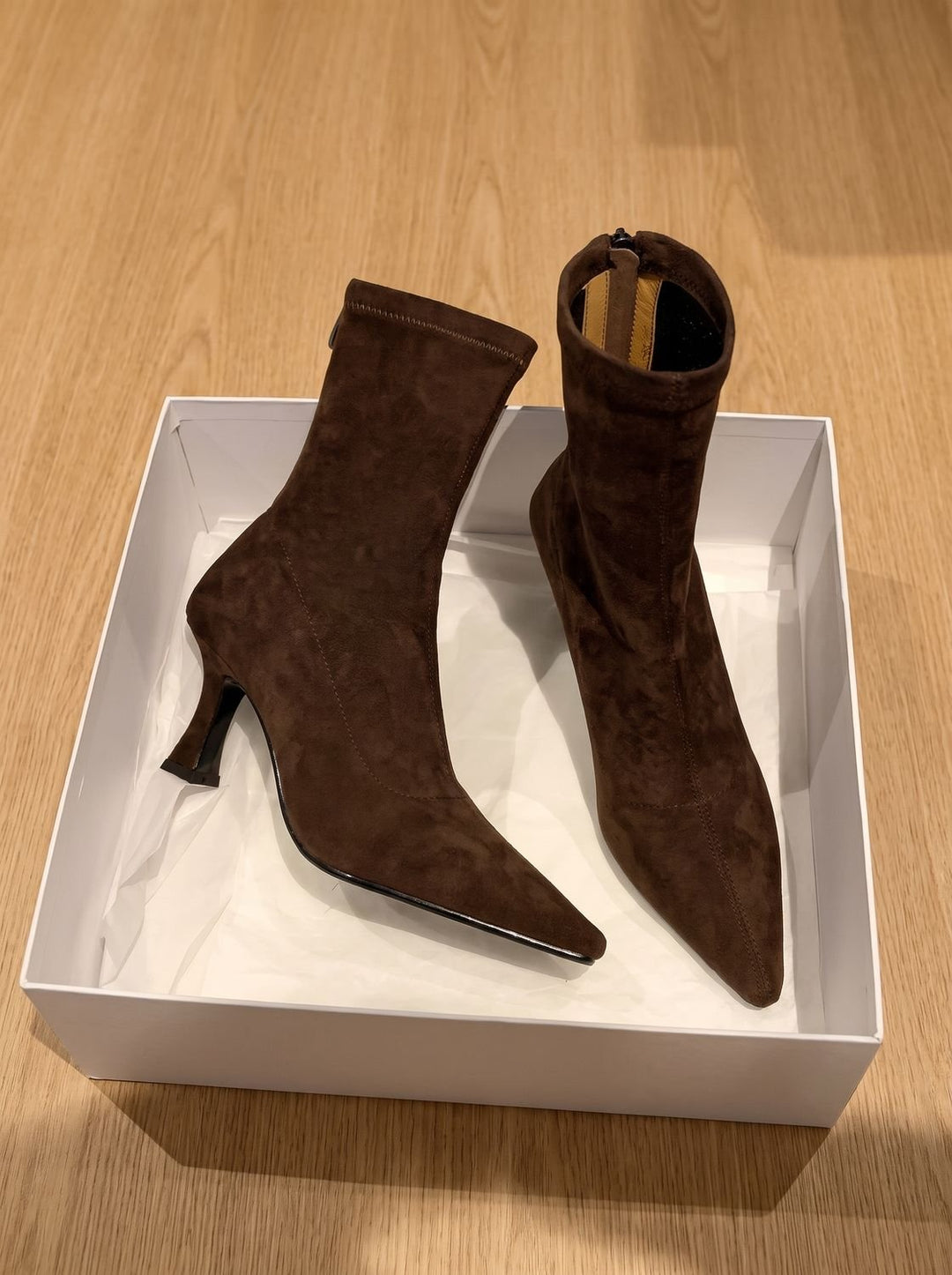 Women's Suede Pointed-Toe Kitten Heel Ankle Boots (3)