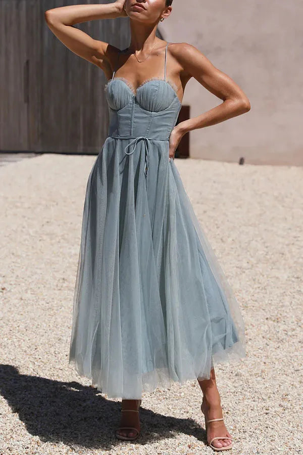 Women's Summer Midi Dress for Wedding Guests in Niebieski