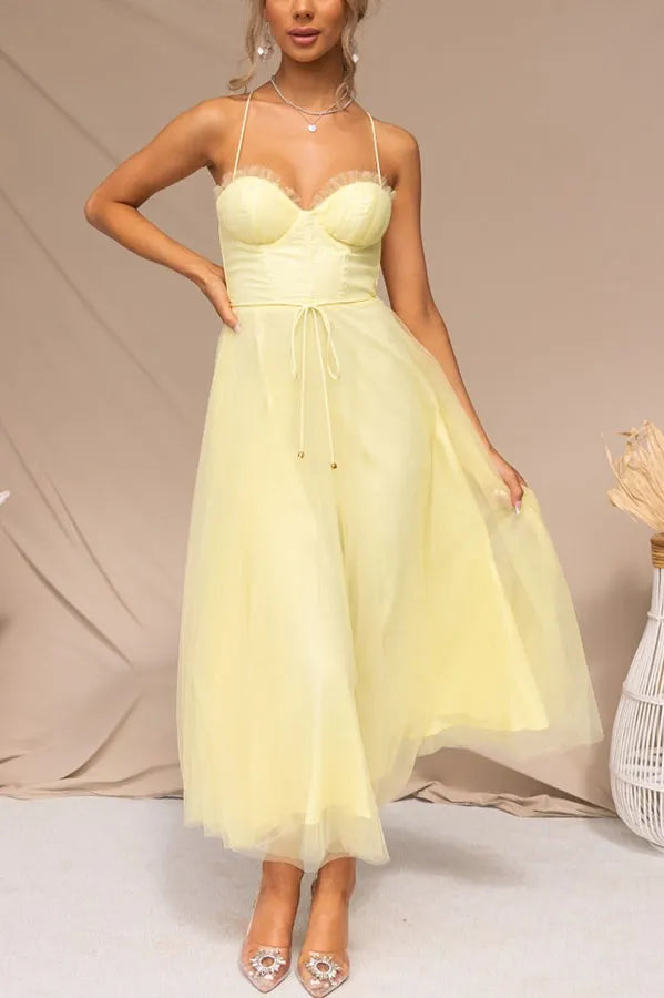 Women's Summer Midi Dress for Wedding Guests in Żółty
