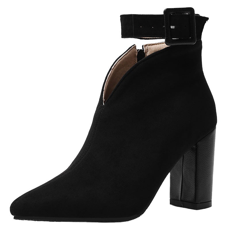 Women's V-Cut Ankle Boots for Autumn Outfits in Black