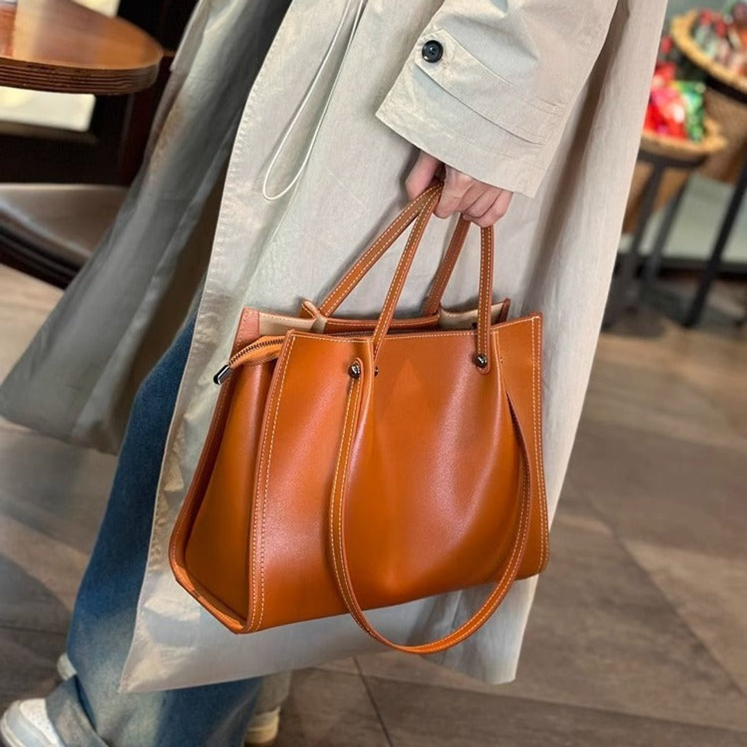 Women's Vegan Leather Minimalist Crossbody Laptop Bag in Sonnenuntergangsgelb