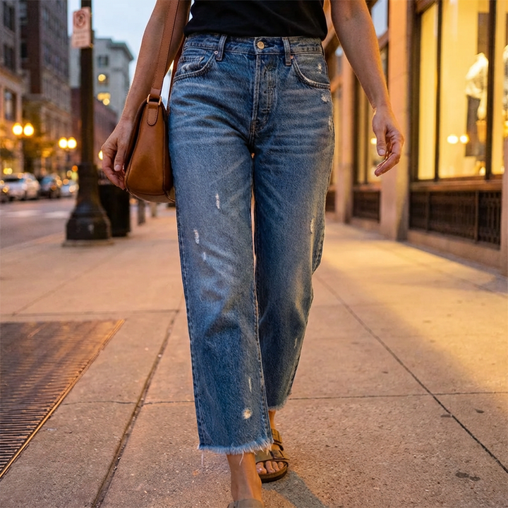 Women's Vintage Straight-Leg Cropped Jeans (2)