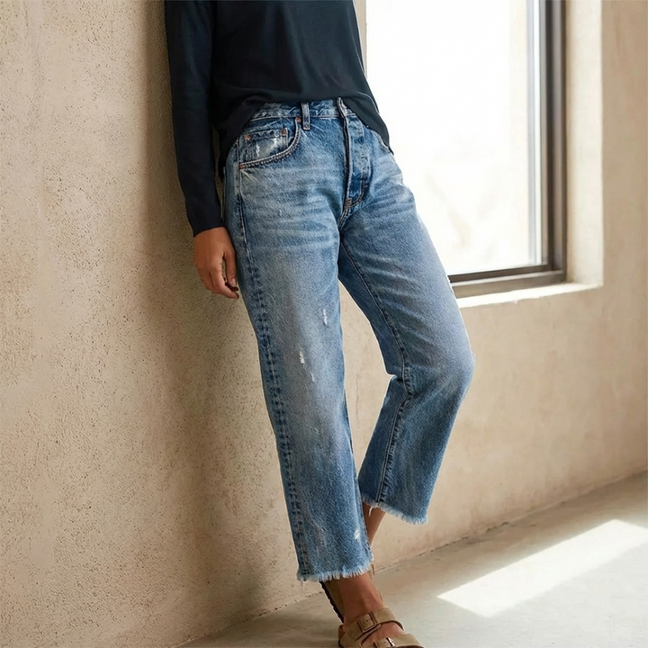 Women's Vintage Straight-Leg Cropped Jeans (3)