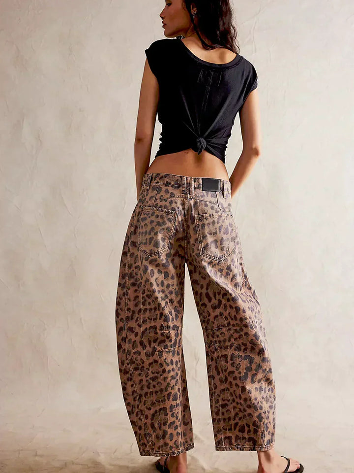 Women's Wide Leg Jeans with Animal Print (5)