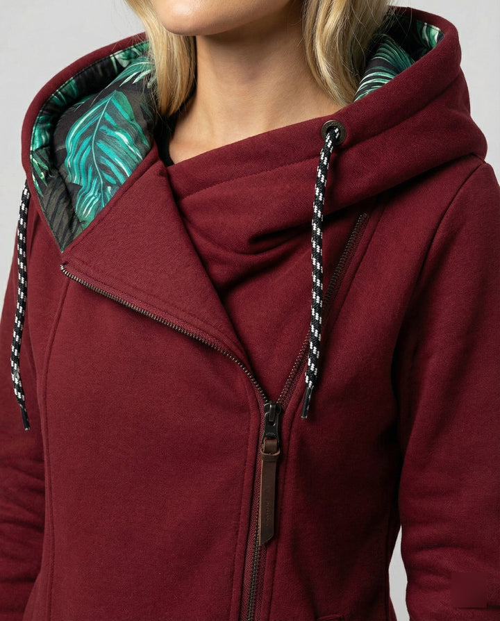 Women's Winter Coat with Feminine Silhouette (2)